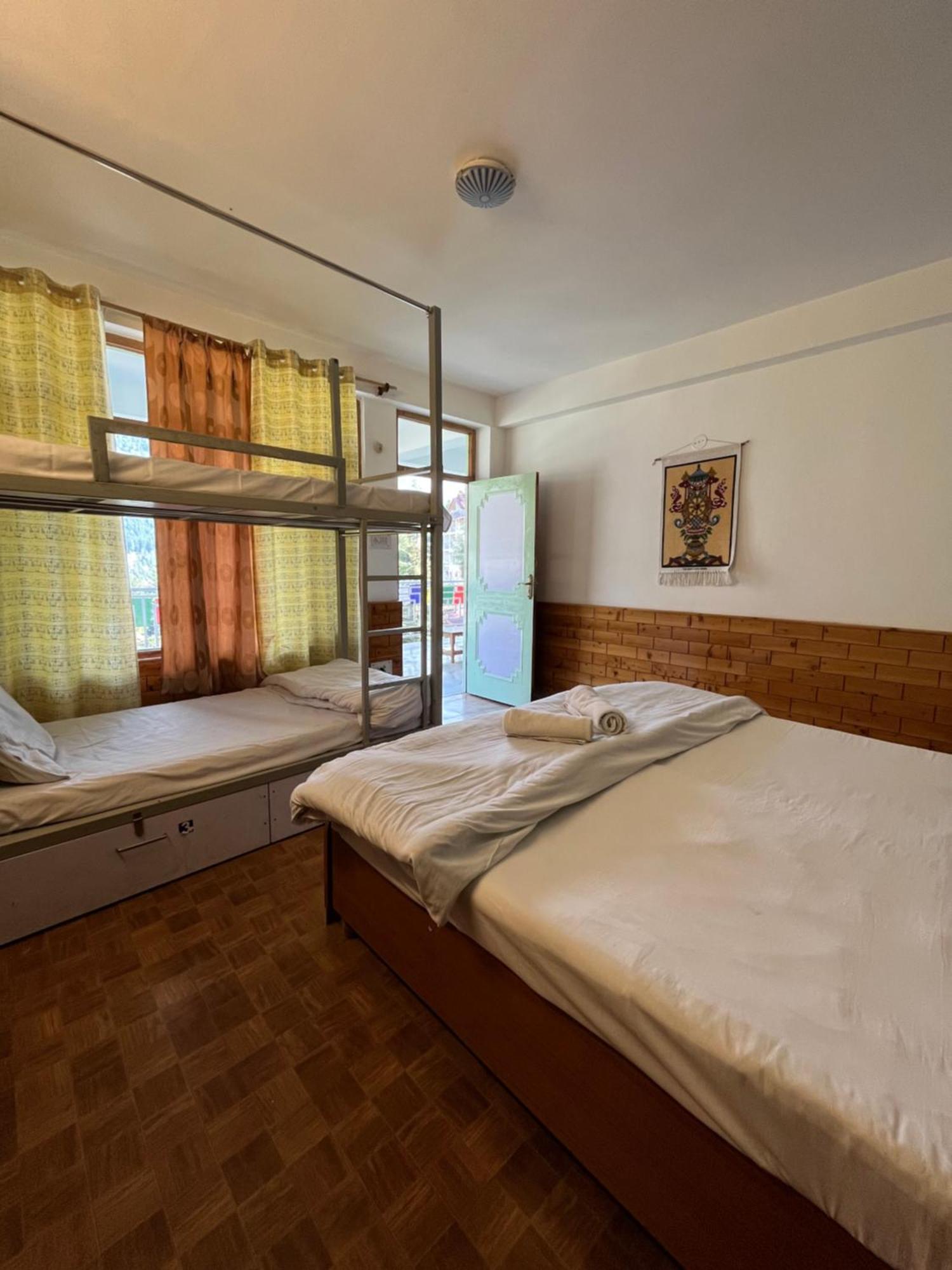 Dormigo Hostel Manali  Exterior photo